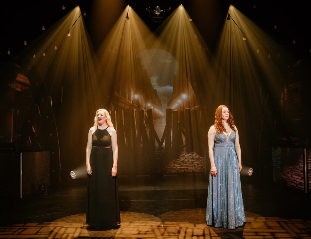Dieses Bild hat ein leeres Alt-Attribut. Der Dateiname ist 18_This_is_THE_GREATEST_SHOW_2025_Credit_Patrick_Schneiderwind_LesMiserables-1024x788.jpg