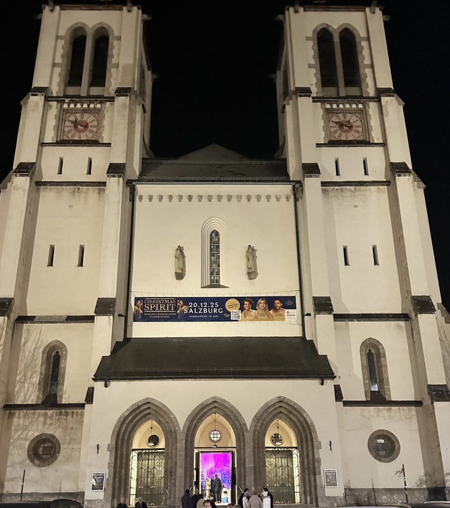 Dieses Bild hat ein leeres Alt-Attribut. Der Dateiname ist IMG_4384-906x1024.jpg